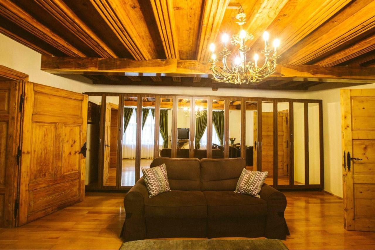 Casa Schobeln Apartment Brasov Exterior photo
