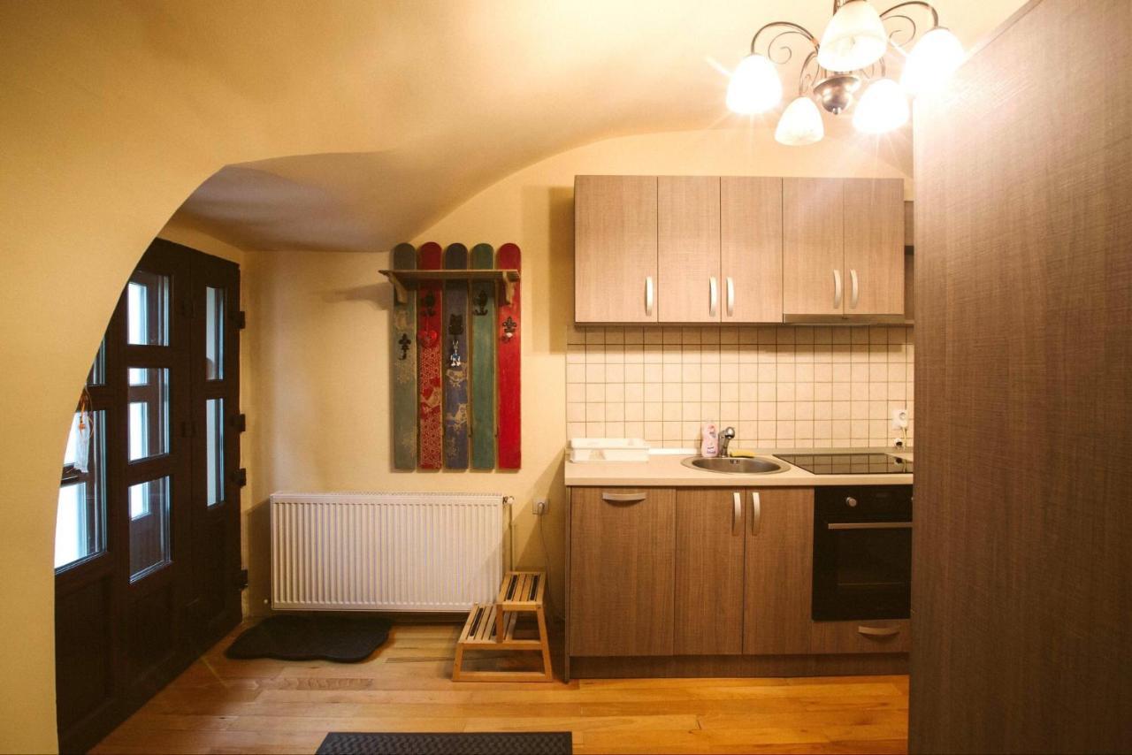 Casa Schobeln Apartment Brasov Exterior photo