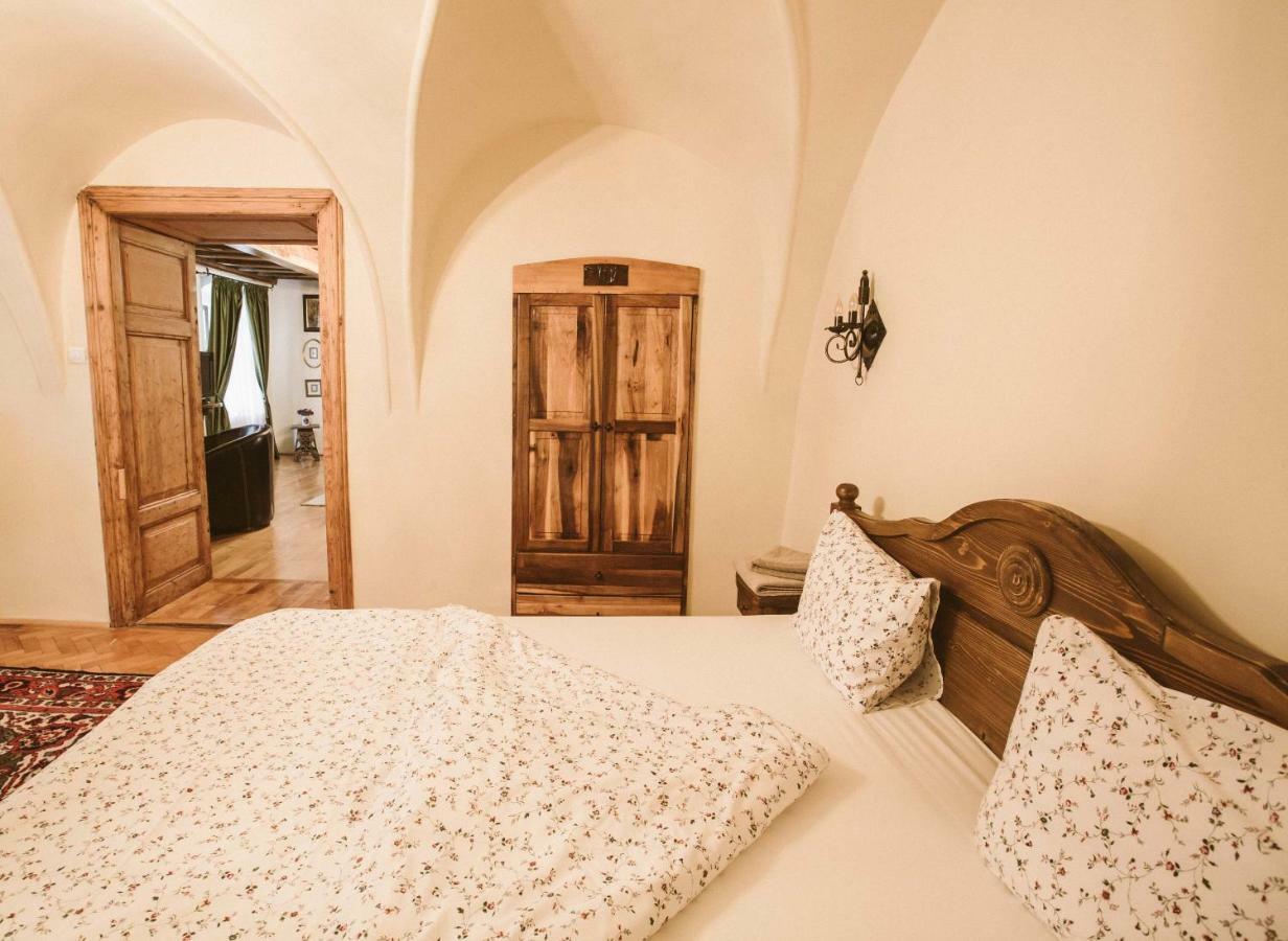 Casa Schobeln Apartment Brasov Exterior photo